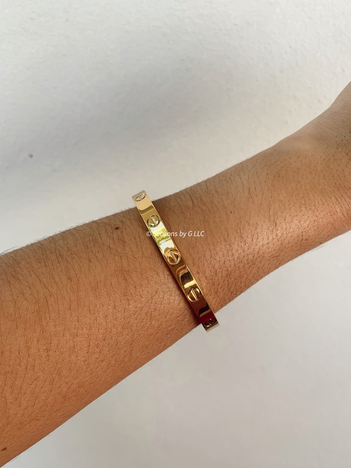 Gala Bangle Gold (without rhinestones)