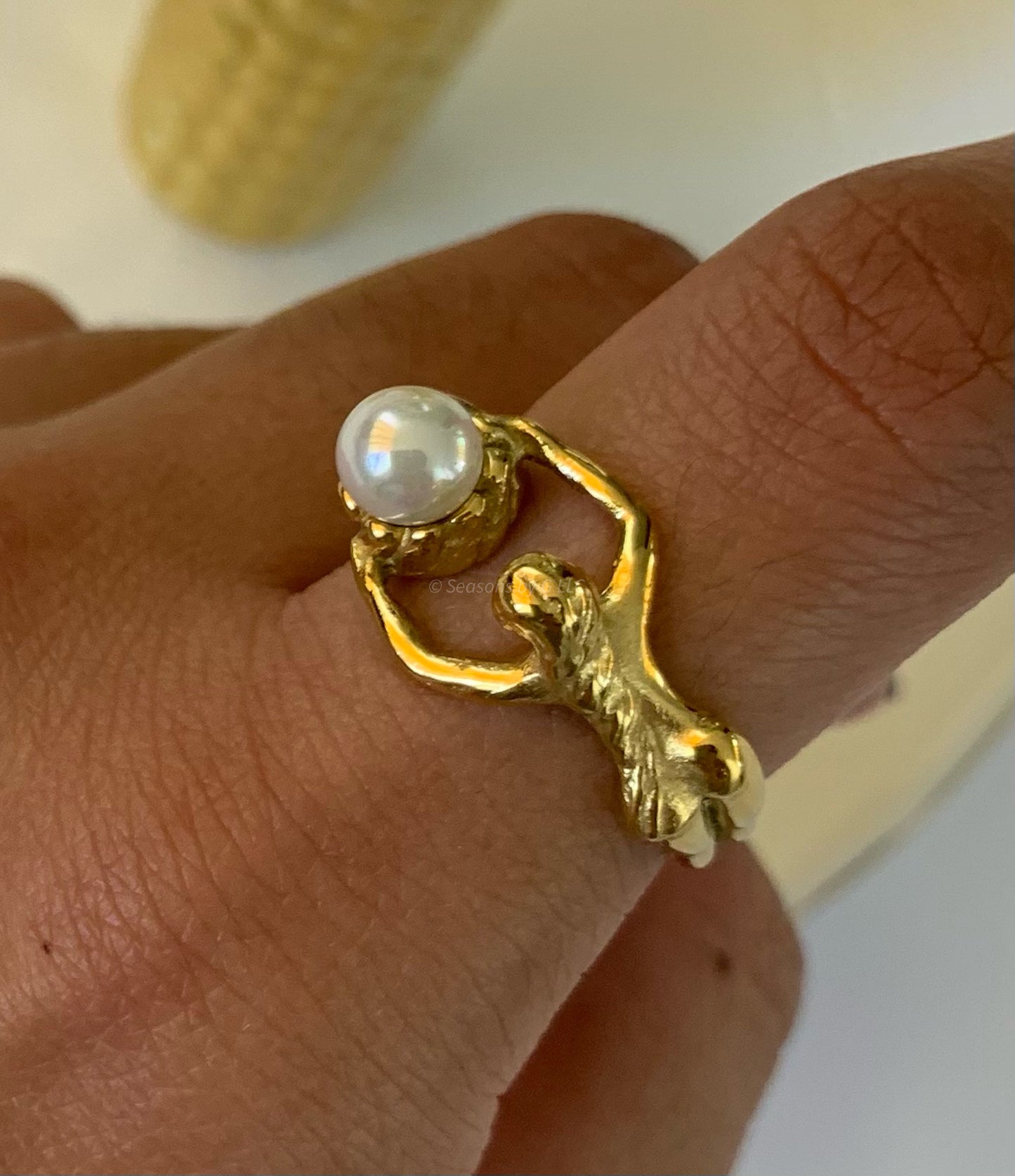 Mermaid & Pearl Ring